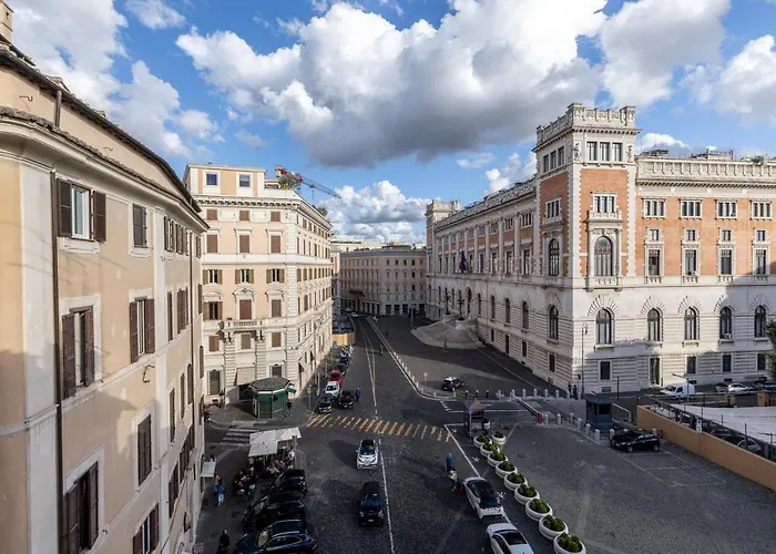 Parlamento Luxury Апартаменты *