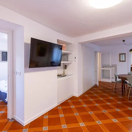 Parlamento Luxury Roma