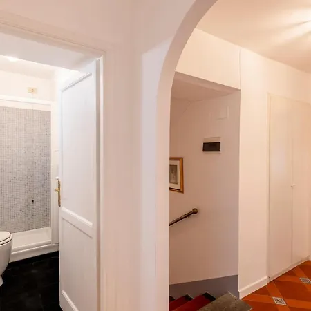 Apartment Parlamento Luxury Rome